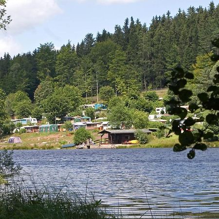 Freizeit- Und Campinganlage Gaisweiher Flossenburg Exterior photo