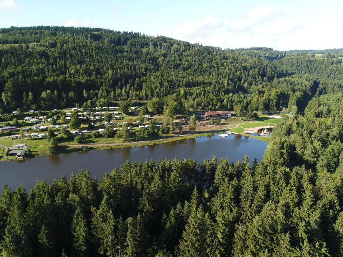 Freizeit- Und Campinganlage Gaisweiher Flossenburg Exterior photo
